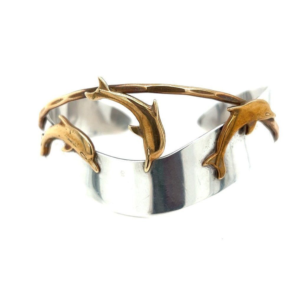 ‎Sterling Courtney Signed Dolphin Cuff